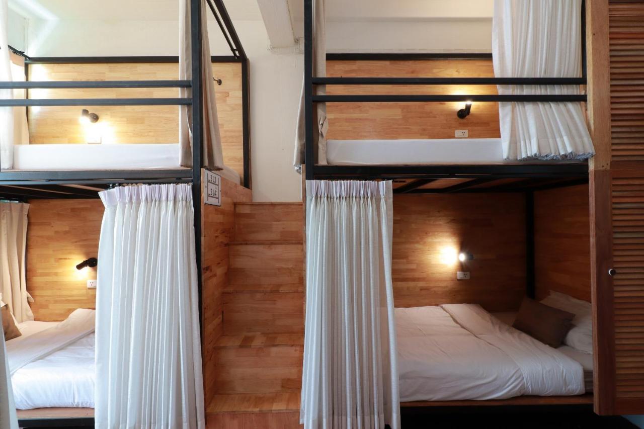 Oyo 552 Hab40 Hostel Τσιάνγκ Μάι Εξωτερικό φωτογραφία